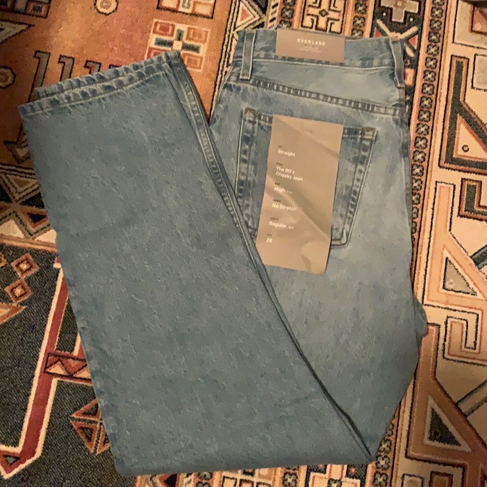 Everlane 90’s cheeky straight leg jeans